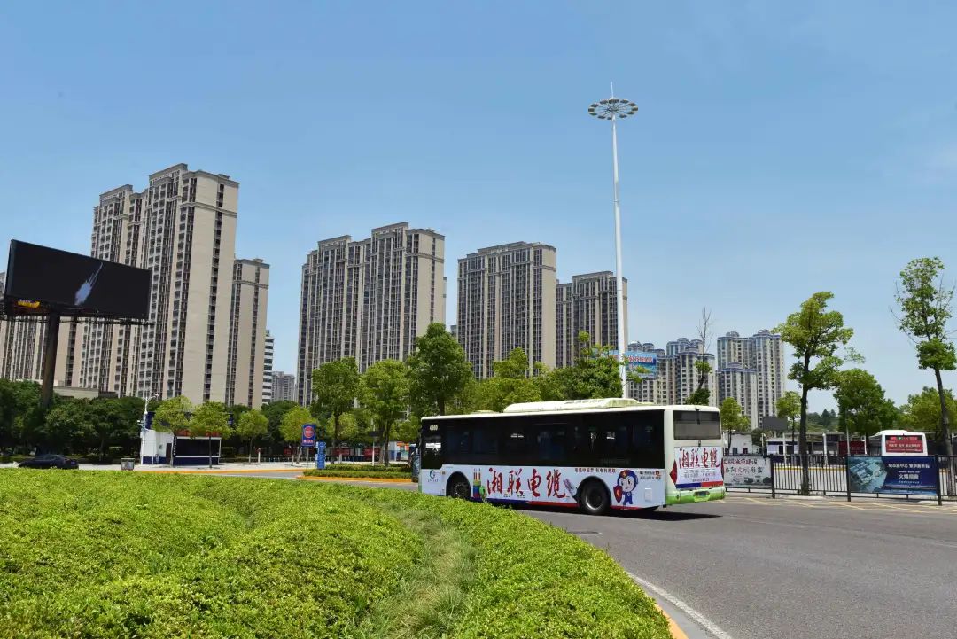 品牌煥新，夏日啟航 岳陽(yáng)登場(chǎng)，未來可期 #安全用電你我湘聯(lián)