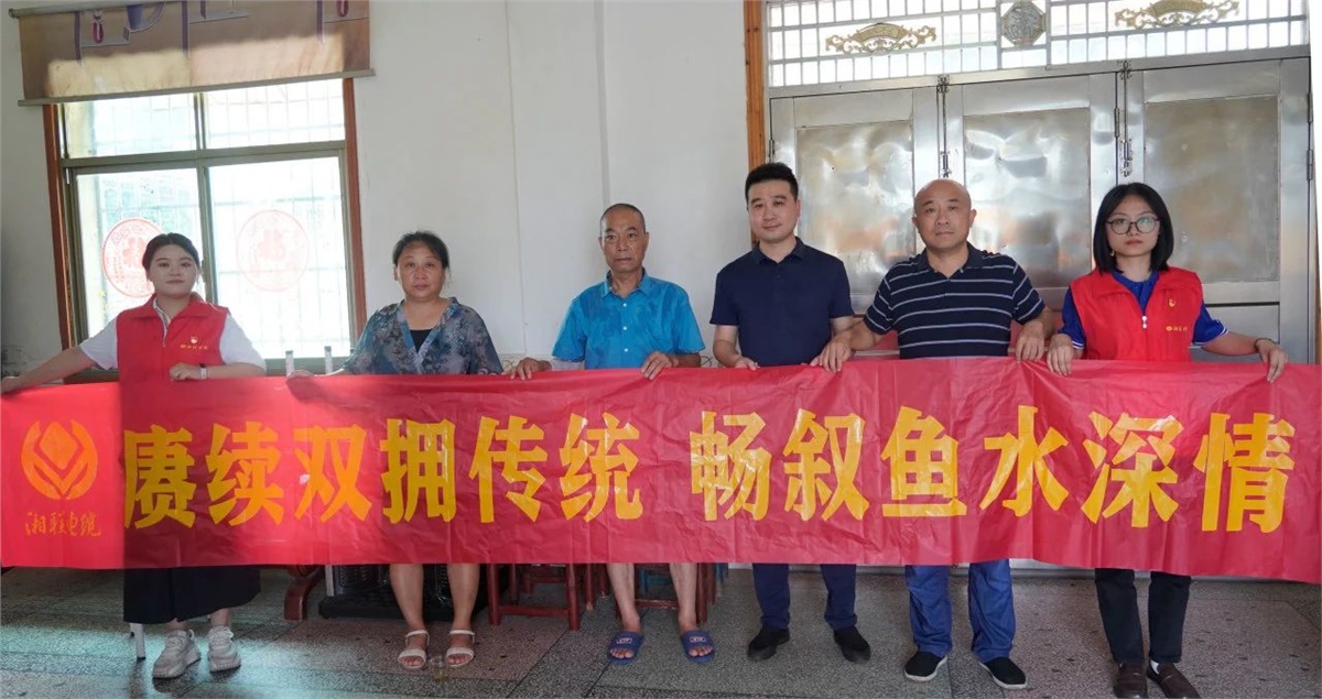 建軍節(jié) | 湘聯(lián)電纜開展走訪慰問退役軍人活動！